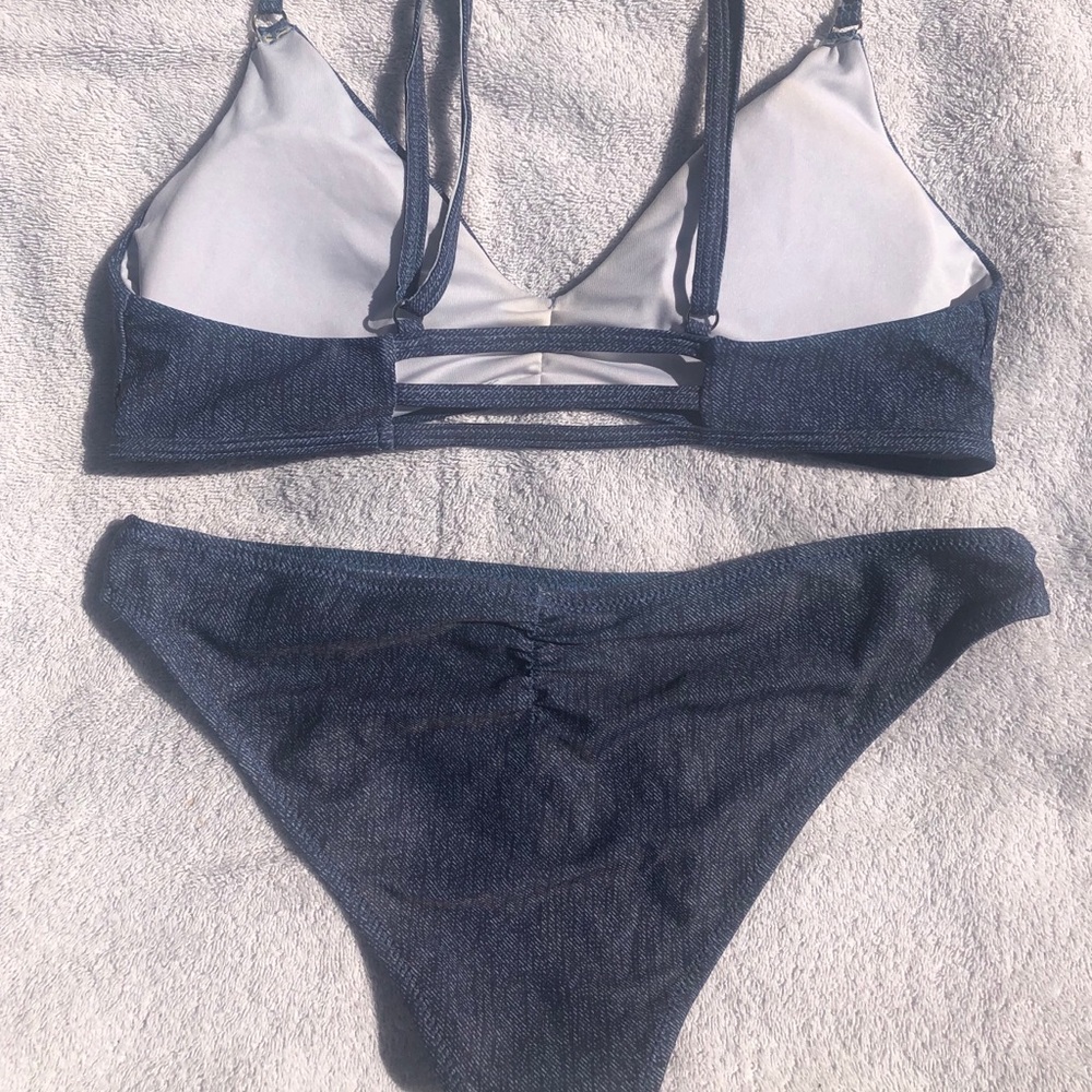 Cupshe Bikini Set - Picture 2 of 3